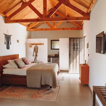 Boutique Viva La Vida Bed & Breakfast 4*